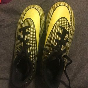 Boys soccer cleats